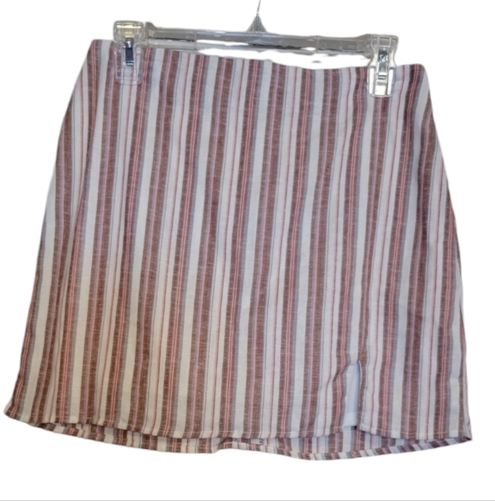 Altar'd State 65% rayon, 35% Linen, Pink multi, stripped mini skirt. SIZE M